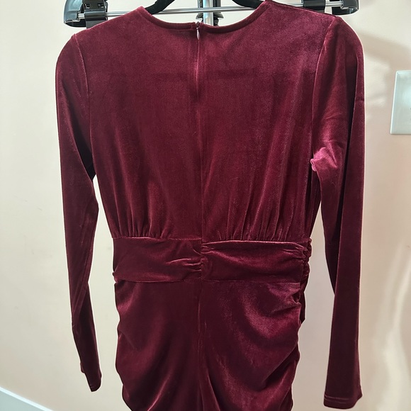 Red Velvet Deep V Dress - Picture 3 of 3